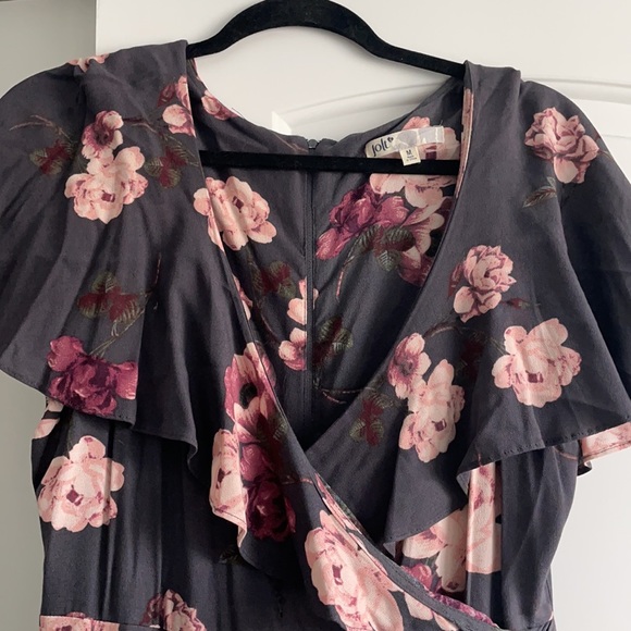 Floral High Low Dress - Picture 2 of 3